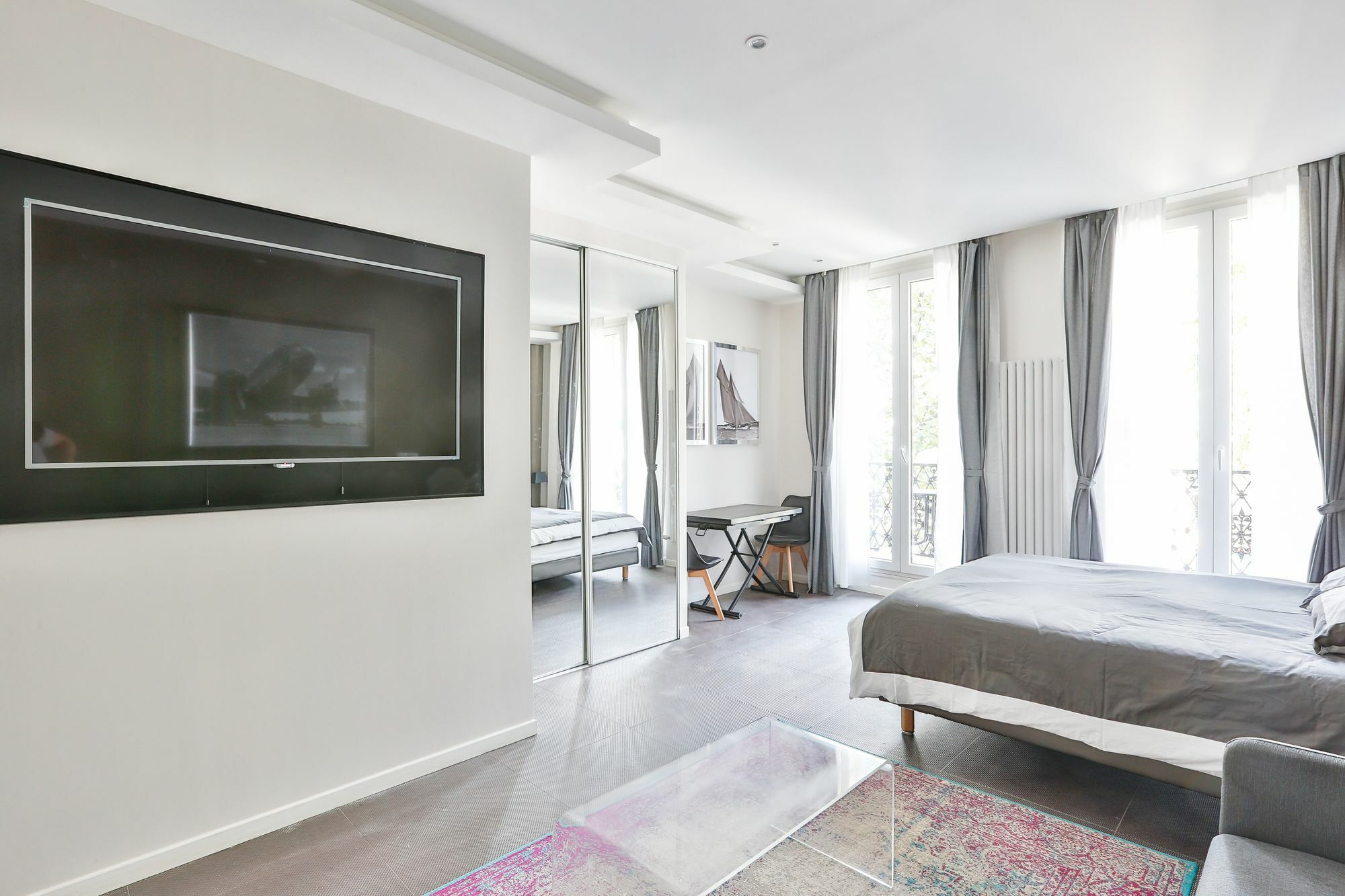 Hotel Blue Nights 108 *